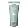 122117_REN_EVERCALM_GENTLE_CLEANSING_GEL_1645_thumbnail