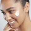 50124_Superfood_Glow_Priming_Moisturiser_Application_B_2000x2000_1390_thumbnail